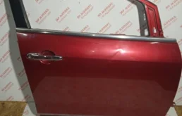 Дверь передняя правая для Mazda CX 7 2006 года на фотографиях