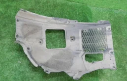 Подкрылок передний правый для BMW 7er на фотографиях