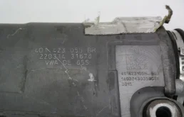 Рулевая рейка для Audi A8 2013 года на фотографиях