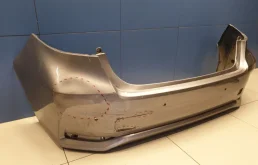 Бампер задний для Toyota Corolla 2023 года на фотографиях