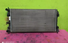Радиатор охлаждения ДВС для Skoda Fabia 5J Хэтчбек 2007-2015