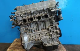 Двигатель без навесного для Toyota Matrix на фотографиях