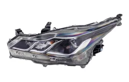 Фары для Toyota Corolla 2016 года на фотографиях