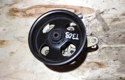 Насос ГУР для Nissan X-Trail на фотографиях