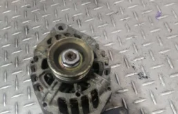 Генератор для Nissan Primera 1996 года на фотографиях