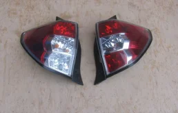 Фонарь правый для Subaru Forester на фотографиях
