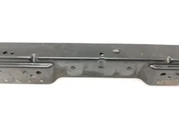 Панель радиатора (телевизор) для Chevrolet Cruze 2013 года на фотографиях