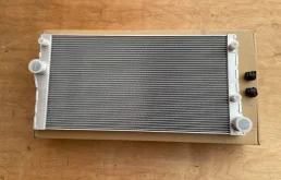 Кассета радиаторов для BMW 5er на фотографиях