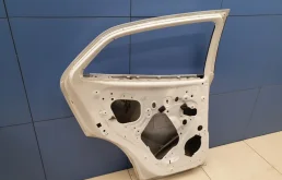 Дверь задняя левая для Opel Mokka 2015 года на фотографиях