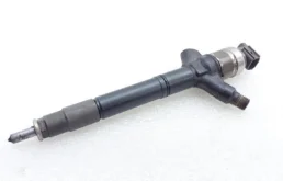 форсунки 4шт для Toyota Land Cruiser 200 2007-2015