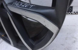 Диск колесный литой для Volvo XC90 2015 года на фотографиях