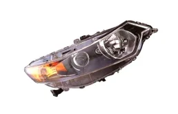 Фары для Honda Accord 2006 года на фотографиях