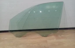 Стекло двери заднее левое для Volkswagen Touareg I (7L) 2002-2010