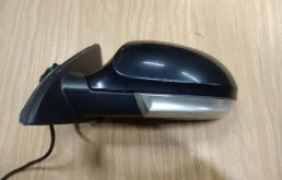 Зеркало боковое левое для Volkswagen Passat 2009 года на фотографиях