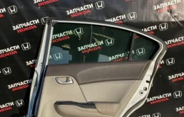 Двери для Honda Civic 2013 года на фотографиях