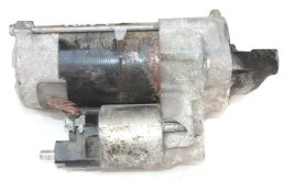 Стартер для Toyota RAV4 2010 года на фотографиях