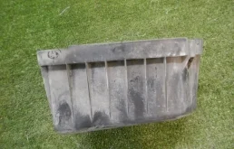 Корпус воздушного фильтра для Suzuki Grand Vitara на фотографиях