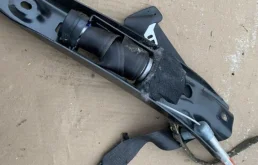 Ремень безопасности передний правый для Volvo XC90 на фотографиях