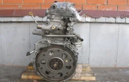 Блок цилиндров ДВС (без ГБЦ) для Toyota RAV4 2005 года на фотографиях