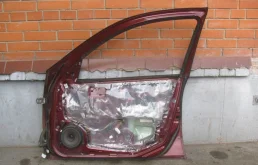 Дверь передняя правая для Nissan Almera Classic на фотографиях