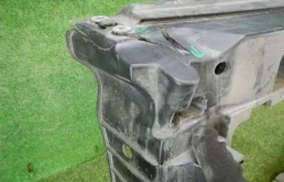 Панель радиатора (телевизор) для Skoda Rapid 2021 года на фотографиях