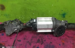 Рулевая рейка для Volkswagen Jetta 2008 года на фотографиях