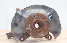 Кулак передний левый (45150-54810) для Suzuki Liana ER 2001-2008