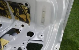 Дверь багажника для Hyundai Solaris 2021 года на фотографиях