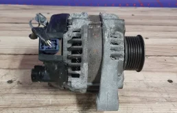 Генератор для Honda CR-V на фотографиях