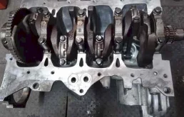 Двигатель без навесного для Kia Rio на фотографиях