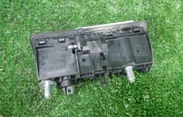 Задний стеклоочиститель для Audi Q7 на фотографиях