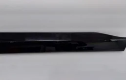 Молдинг двери передний правый для Toyota RAV4 на фотографиях