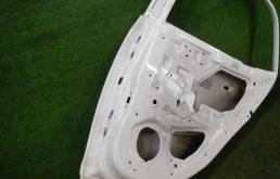 Двери для Kia Picanto 2018 года на фотографиях