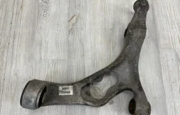 Рычаг передний левый нижний для Volkswagen Touareg I (7L) 2002-2010