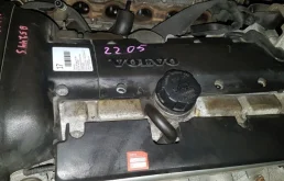 Двигатель без навесного для Volvo C30 2006 года на фотографиях