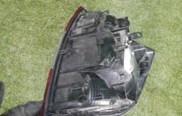 Фонарь левый для Skoda Rapid 2018 года на фотографиях