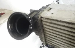 Интеркулер для BMW X5 на фотографиях