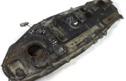 Топливный бак для Toyota RAV4 на фотографиях