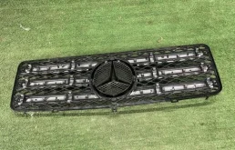 Решетка радиатора для Mercedes-Benz G class на фотографиях