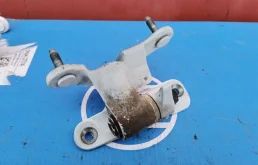 Петля двери (A2077200837) для Mercedes-Benz E class C207 2009-2017