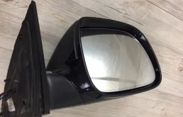 Зеркало боковое правое для Audi Q7 2008 года на фотографиях