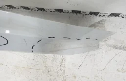 Крыло правое для Audi Q3 2017 года на фотографиях