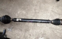 Привод передний правый для Volkswagen Passat на фотографиях