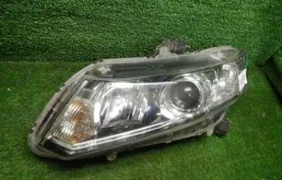 Фара левая для Honda Civic на фотографиях