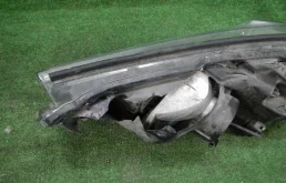 Фара правая для Toyota Highlander 2019 года на фотографиях