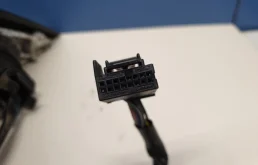 Стекла и зеркала для Audi A8 на фотографиях