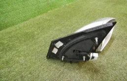 Стекла и зеркала для Hyundai i40 на фотографиях