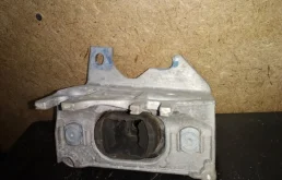 Опора АКПП для Renault Duster на фотографиях