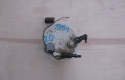 Топливный насос для Suzuki Grand Vitara 1999 года на фотографиях