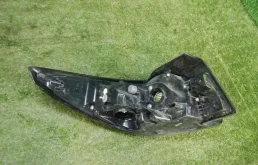 Фонарь правый для Mazda CX 5 на фотографиях